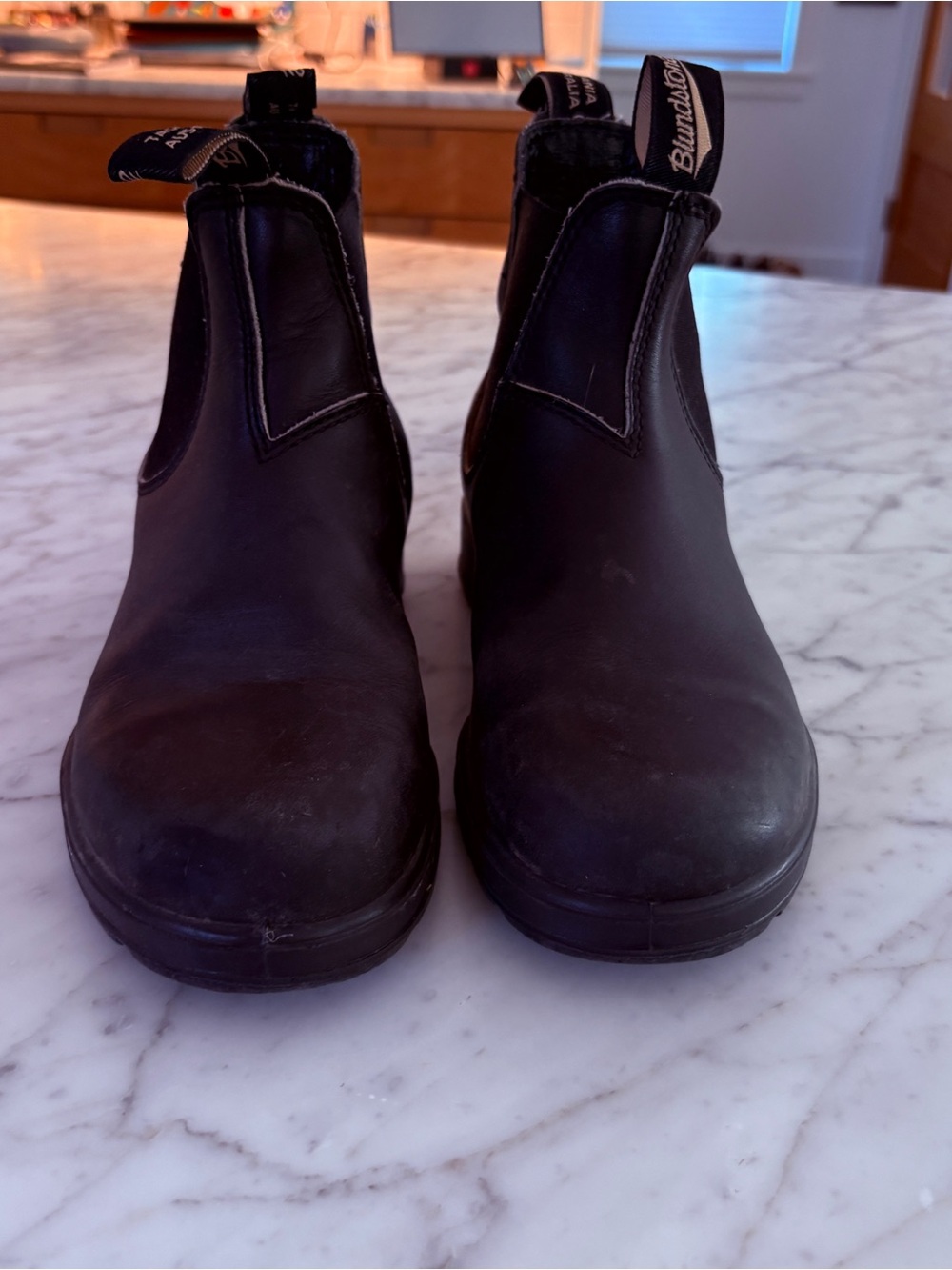 Blundstone Black Leather Chelsea Boots